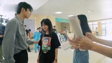 小义娱乐吃瓜